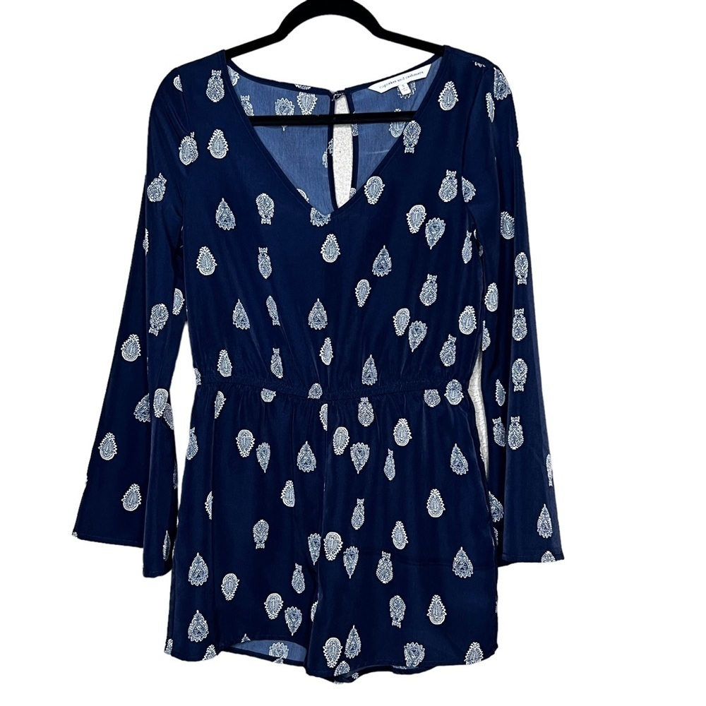 Cupcakes and Cashmere Long Sleeve Shorts Romper Blue Printed Size Small
